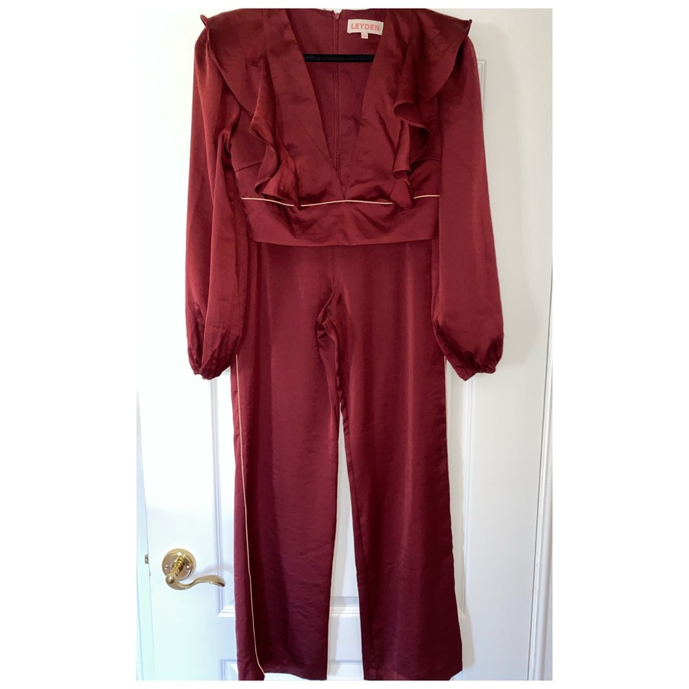 Silk Burgundy 2-Piece Flare bottom SET
